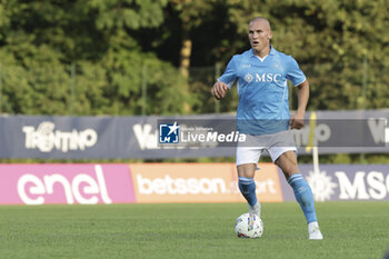 2024-07-16 - Napoli's Norwegian defender Leo Ostigard controls the ball during friendly match SSC Napoli Anaune val di Non SSC Napoli's 2024-25 preseason training camp in val di sole in Trentino, Dimaro Folgarida

 - NAPOLI VS ANAUNE VAL DI NON - FRIENDLY MATCH - SOCCER