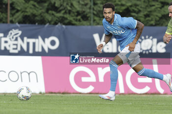 2024-07-16 - Napoli's Belgian forward Cyril Ngonge controls the ball during friendly match SSC Napoli Anaune val di Non SSC Napoli's 2024-25 preseason training camp in val di sole in Trentino, Dimaro Folgarida

 - NAPOLI VS ANAUNE VAL DI NON - FRIENDLY MATCH - SOCCER