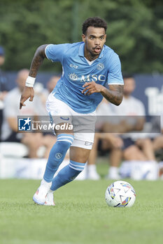 2024-07-16 - Napoli's Belgian forward Cyril Ngonge controls the ball during friendly match SSC Napoli Anaune val di Non SSC Napoli's 2024-25 preseason training camp in val di sole in Trentino, Dimaro Folgarida

 - NAPOLI VS ANAUNE VAL DI NON - FRIENDLY MATCH - SOCCER