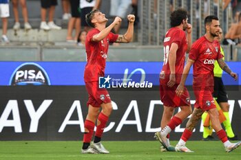 2024-08-02 - Gabriele Piccinini (Pisa) celebrates - PISA SC VS INTER - FC INTERNAZIONALE - FRIENDLY MATCH - SOCCER