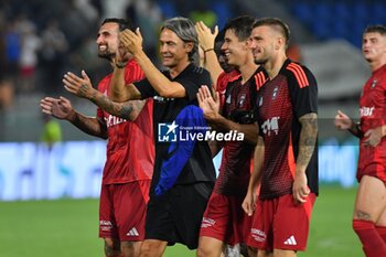 2024-08-02 - Players of Pisa and Head coach of Pisa Filippo Inzaghi greet fans at the end of the match - PISA SC VS INTER - FC INTERNAZIONALE - FRIENDLY MATCH - SOCCER