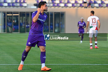 2024-07-19 - ACF Fiorentina's forward Riccardo Sottil celebrates after scoring a goal - ACF FIORENTINA VS AC REGGIANA - FRIENDLY MATCH - SOCCER