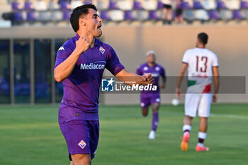 2024-07-19 - ACF Fiorentina's forward Riccardo Sottil celebrates after scoring a goal - ACF FIORENTINA VS AC REGGIANA - FRIENDLY MATCH - SOCCER