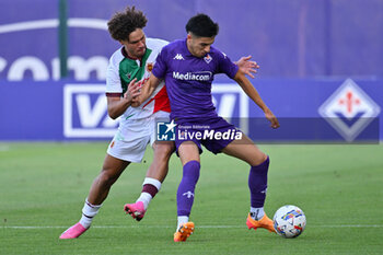 2024-07-19 - ACF Fiorentina's defender Fabiano Parisi against AC Reggiana's midfielder Antonio Vergara - ACF FIORENTINA VS AC REGGIANA - FRIENDLY MATCH - SOCCER