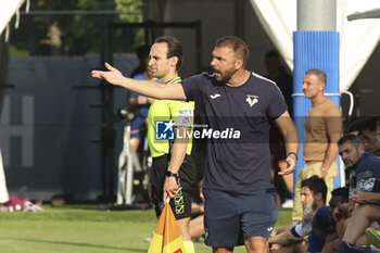 2024-07-17 - Paolo Zanetti Head Coach of Hellas Verona during Hellas Verona FC vs Top 22 Dilettanti Verona, 1° Test Match, at Centro Sportivo 'La Pineta' on Folgaria (TN), on July 17, 2024. - HELLAS VERONA FC VS TOP 22 DILETTANTI VERONA - FRIENDLY MATCH - SOCCER