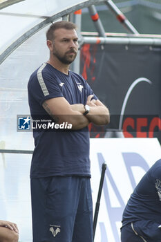 2024-07-17 - Paolo Zanetti Head Coach of Hellas Verona during Hellas Verona FC vs Top 22 Dilettanti Verona, 1° Test Match, at Centro Sportivo 'La Pineta' on Folgaria (TN), on July 17, 2024. - HELLAS VERONA FC VS TOP 22 DILETTANTI VERONA - FRIENDLY MATCH - SOCCER