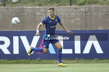 2024-07-17 - Darko Lazovic of Hellas Verona play the ball during Hellas Verona FC vs Top 22 Dilettanti Verona, 1° Test Match, at Centro Sportivo 'La Pineta' on Folgaria (TN), on July 17, 2024. - HELLAS VERONA FC VS TOP 22 DILETTANTI VERONA - FRIENDLY MATCH - SOCCER