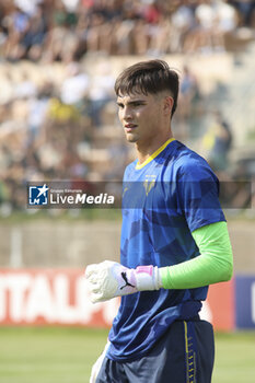 2024-07-17 - Giacomo Toniolo of Hellas Verona during Hellas Verona FC vs Top 22 Dilettanti Verona, 1° Test Match, at Centro Sportivo 'La Pineta' on Folgaria (TN), on July 17, 2024. - HELLAS VERONA FC VS TOP 22 DILETTANTI VERONA - FRIENDLY MATCH - SOCCER