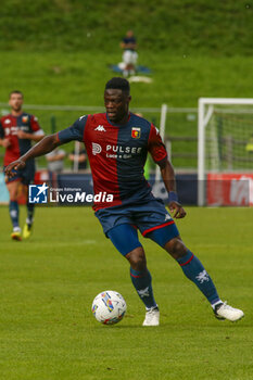 2024-07-20 - Caleb Ekuban of Genoa CFC play the ball during Genoa CFC vs Venezia FC, Test Match pre season Serie A Enilive 2024-25, at Centro Sportivo 