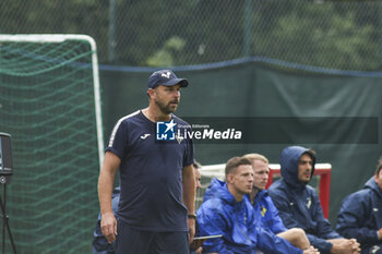 2024-07-24 - Paolo Zanetti Head Coach of Hellas Verona during Hellas Verona FC vs Virtus Verona FC, 3° Test Match, at Centro Sportivo 'La Pineta' on Folgaria (TN), on July 24, 2024. - HELLAS VERONA FC VS VIRTUS VERONA - FRIENDLY MATCH - SOCCER