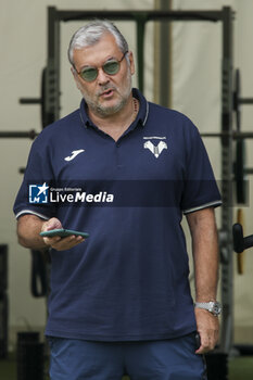 2024-07-24 - Sean Sogliano Sport director of Hellas Verona FCduring Hellas Verona FC vs Virtus Verona FC, 3° Test Match, at Centro Sportivo 'La Pineta' on Folgaria (TN), on July 24, 2024. - HELLAS VERONA FC VS VIRTUS VERONA - FRIENDLY MATCH - SOCCER