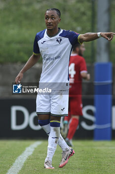 2024-07-24 - Dailon Livramento of Hellas Verona FC during Hellas Verona FC vs Virtus Verona FC, 3° Test Match, at Centro Sportivo 'La Pineta' on Folgaria (TN), on July 24, 2024. - HELLAS VERONA FC VS VIRTUS VERONA - FRIENDLY MATCH - SOCCER