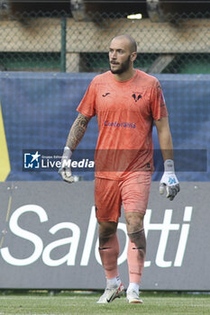 2024-07-24 - Simone Perilli of Hellas Verona during Hellas Verona FC vs Virtus Verona FC, 3° Test Match, at Centro Sportivo 'La Pineta' on Folgaria (TN), on July 24, 2024. - HELLAS VERONA FC VS VIRTUS VERONA - FRIENDLY MATCH - SOCCER