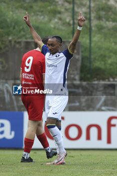 2024-07-24 - Dailon Livramento of Hellas Verona FC celebrates after scoring during Hellas Verona FC vs Virtus Verona FC, 3° Test Match, at Centro Sportivo 'La Pineta' on Folgaria (TN), on July 24, 2024. - HELLAS VERONA FC VS VIRTUS VERONA - FRIENDLY MATCH - SOCCER