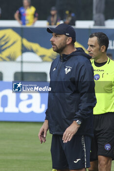 2024-07-24 - Paolo Zanetti Head Coach of Hellas Verona looks during Hellas Verona FC vs Virtus Verona FC, 3° Test Match, at Centro Sportivo 'La Pineta' on Folgaria (TN), on July 24, 2024. - HELLAS VERONA FC VS VIRTUS VERONA - FRIENDLY MATCH - SOCCER