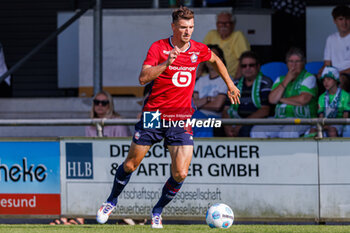 2024-07-24 - Thomas Meunier (OSC Lille) during the Friendly football match between VfL Wolfsburg and LOSC Lille on 24 July 2024 at Jahnstadion in Rheda-Wiedenbrück, Germany - FOOTBALL - FRIENDLY GAME - WOLFSBURG V LILLE - FRIENDLY MATCH - SOCCER