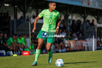 2024-07-24 - Maxence Lacroix (VfL Wolfsburg) during the Friendly football match between VfL Wolfsburg and LOSC Lille on 24 July 2024 at Jahnstadion in Rheda-Wiedenbrück, Germany - FOOTBALL - FRIENDLY GAME - WOLFSBURG V LILLE - FRIENDLY MATCH - SOCCER