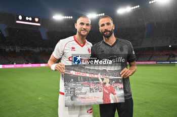 2024-07-31 - Bari’s Valerio Di Cesare and Francesco Vicari during friendly match between Bari vs Salernitana at the San Nicola Stadium in Bari 31 july 2024 - BARI VS SALERNITANA - FRIENDLY MATCH - SOCCER