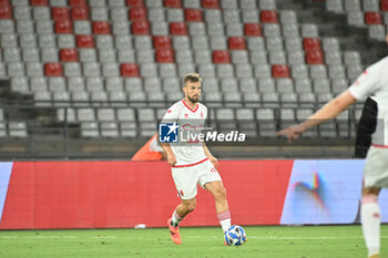 2024-07-31 - Bari’s Zan Zuzek during friendly match between Bari vs Salernitana at the San Nicola Stadium in Bari 31 july 2024 - BARI VS SALERNITANA - FRIENDLY MATCH - SOCCER