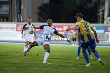 2024-08-03 - Dailon Livramento of Hellas Verona FC FC kick the ball  during Hellas Verona FC vs Asteras Tripolis FC, 5° Test Match, at stadio 