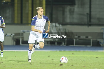 2024-08-03 - Ondrej Duda of Hellas Verona FC play the ball during Hellas Verona FC vs Asteras Tripolis FC, 5° Test Match, at stadio 