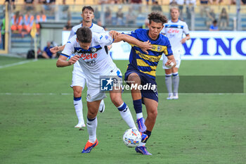 2024-08-04 - Anas Haj Mohamed (Parma Calcio) fights for the ball against Berat Djimsiti (Atalanta BC) - PARMA CALCIO VS ATALANTA BC - FRIENDLY MATCH - SOCCER