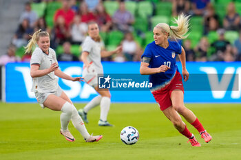 2024-10-24 - United States midfielder Lindsey Horan (10) moves the ball - USA WOMEN VS ICELAND WOMEN - FRIENDLY MATCH - SOCCER