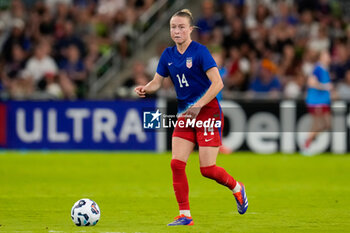 2024-10-24 - United States defender Emily Sonnett (14) - USA WOMEN VS ICELAND WOMEN - FRIENDLY MATCH - SOCCER