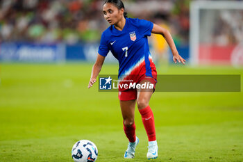 2024-10-24 - United States forward Alyssa Thompson (7) moves the ball - USA WOMEN VS ICELAND WOMEN - FRIENDLY MATCH - SOCCER