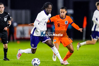 2024-11-18 - Darko Gyabi of England and Anass Salah-Eddine of Netherlands during the U21 International Friendly football match between Netherlands and England on November 18, 2024 at Yanmar Stadion in Almere, Netherlands - FOOTBALL - UNDER 21 FRIENDLY GAME - NETHERLANDS V ENGLAND - FRIENDLY MATCH - SOCCER