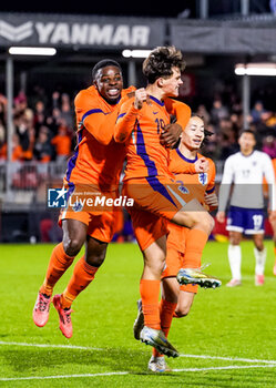 2024-11-18 - Thom van Bergen of Netherlands celebrates after scoring 1-1 with Noah Ohio during the U21 International Friendly football match between Netherlands and England on November 18, 2024 at Yanmar Stadion in Almere, Netherlands - FOOTBALL - UNDER 21 FRIENDLY GAME - NETHERLANDS V ENGLAND - FRIENDLY MATCH - SOCCER