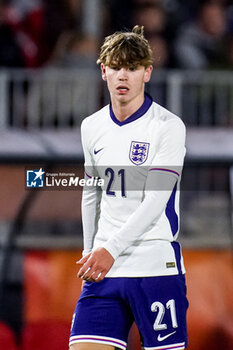 2024-11-18 - Tyler Dibling of England during the U21 International Friendly football match between Netherlands and England on November 18, 2024 at Yanmar Stadion in Almere, Netherlands - FOOTBALL - UNDER 21 FRIENDLY GAME - NETHERLANDS V ENGLAND - FRIENDLY MATCH - SOCCER