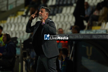 2024-05-24 - ACF Fiorentina coach Sebastian De La Fuente during the match between AS Roma v ACF Fiorentina at Dino Manuzzi Stadium on May 24, 2024 in Cesena, Italy. ©Photo: Cinzia Camela. - FINAL - AS ROMA VS ACF FIORENTINA - WOMEN ITALIAN CUP - SOCCER