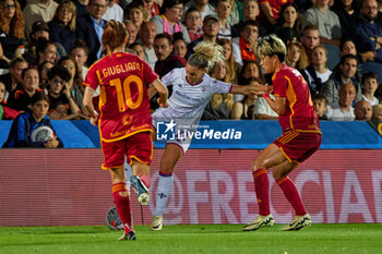 2024-05-24 - AS Roma players Manuela Giugliano and Moeka Minami, ACF Fiorentina player Emma Severini, compete for the ball during the match between AS Roma v ACF Fiorentina at Dino Manuzzi Stadium on May 24, 2024 in Cesena, Italy. ©Photo: Cinzia Camela. - FINAL - AS ROMA VS ACF FIORENTINA - WOMEN ITALIAN CUP - SOCCER