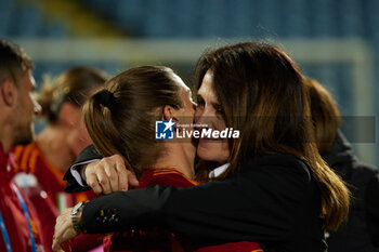 2024-05-24 - AS Roma player Emilie Haavi and Head of AS Roma women's football Elisabetta 'Betty' Bavagnoli celebrate the win after the Women Supercup match betweeen AS Roma and ACF Fiorentina at Dino Manuzzi Stadium on May 24, 2024 in Cesena, Italy. ©Photo: Cinzia Camela. - FINAL - AS ROMA VS ACF FIORENTINA - WOMEN ITALIAN CUP - SOCCER