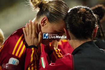 2024-05-24 - Sanne Troelsgaard and Lucia Di Guglielmo of Roma celebrate for winning the Italian Cup during the Italy Cup women final match between AS Roma Women and AC Fiorentina Women at Stadio Dino Manuzzi on May 24, 2024 in Cesena, Italy. ©Photo: Cinzia Camela. - FINAL - AS ROMA VS ACF FIORENTINA - WOMEN ITALIAN CUP - SOCCER