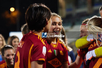 2024-05-24 - Alayah Pilgrim of Roma celebrates for winning the Italian Cup during the Italy Cup women final match between AS Roma Women and AC Fiorentina Women at Stadio Dino Manuzzi on May 24, 2024 in Cesena, Italy. ©Photo: Cinzia Camela. - FINAL - AS ROMA VS ACF FIORENTINA - WOMEN ITALIAN CUP - SOCCER