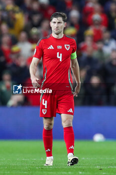 2024-03-21 - Ben Davies (4) of Wales during the UEFA Euro 2024, Play-off football match between Wales and Finland on 21 March 2024 at Cardiff City Stadium in Cardiff, Wales - FOOTBALL - EURO 2024 - PLAY OFF - WALES V FINLAND - UEFA EUROPEAN - SOCCER