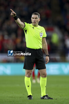 2024-03-21 - Referee Istvan Kovacs during the UEFA Euro 2024, Play-off football match between Wales and Finland on 21 March 2024 at Cardiff City Stadium in Cardiff, Wales - FOOTBALL - EURO 2024 - PLAY OFF - WALES V FINLAND - UEFA EUROPEAN - SOCCER