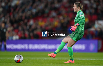 2024-04-05 - Mary Earps of England during the UEFA Women's Euro 2025, Qualifiers football match between England and Sweden on 5 April 2024 at Wembley Stadium in London, England - FOOTBALL - WOMEN'S EURO 2025 - QUALIFYING - ENGLAND V SWEDEN - UEFA EUROPEAN - SOCCER