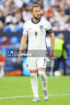 2024-06-30 - England forward Harry Kane during the UEFA Euro 2024, Round of 16 football match between England and Slovakia on 30 June 2024 at Veltins-Arena in Gelsenkirchen, Germany - FOOTBALL - EURO 2024 - 1/8 - ENGLAND V SLOVAKIA - UEFA EUROPEAN - SOCCER