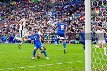 2024-07-01 - Harry Kane of England during the UEFA Euro 2024, Round of 16 football match between England and Slovakia on 30 June 2024 at Veltins-Arena in Gelsenkirchen, Germany - FOOTBALL - EURO 2024 - 1/8 - ENGLAND V SLOVAKIA - UEFA EUROPEAN - SOCCER