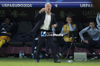 2024-07-05 - Coach of France Didier Deschamps during the UEFA Euro 2024, quarter-final football match between Portugal and France on July 5, 2024 at Volksparkstadion in Hamburg, Germany - FOOTBALL - EURO 2024 - 1/4 - PORTUGAL V FRANCE - UEFA EUROPEAN - SOCCER