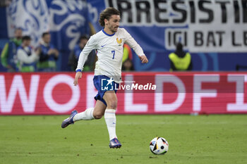 2024-07-05 - Antoine Griezmann of France during the UEFA Euro 2024, quarter-final football match between Portugal and France on July 5, 2024 at Volksparkstadion in Hamburg, Germany - FOOTBALL - EURO 2024 - 1/4 - PORTUGAL V FRANCE - UEFA EUROPEAN - SOCCER