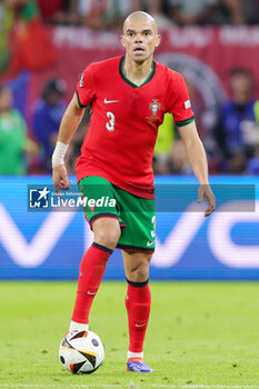 2024-07-05 - Pepe of Portugal during the UEFA Euro 2024, Quarter-finals football match between Portugal and France on July 5, 2024 at Volksparkstadion in Hamburg, Germany - FOOTBALL - EURO 2024 - 1/4 - PORTUGAL V FRANCE - UEFA EUROPEAN - SOCCER