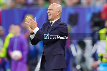 2024-07-05 - Head Coach Roberto Martinez of Portugal during the UEFA Euro 2024, Quarter-finals football match between Portugal and France on July 5, 2024 at Volksparkstadion in Hamburg, Germany - FOOTBALL - EURO 2024 - 1/4 - PORTUGAL V FRANCE - UEFA EUROPEAN - SOCCER