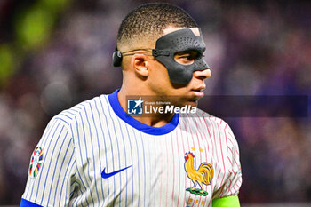 2024-07-05 - Kylian MBAPPE of France during the UEFA Euro 2024, Quarter-finals football match between Portugal and France on July 5, 2024 at Volksparkstadion in Hamburg, Germany - FOOTBALL - EURO 2024 - 1/4 - PORTUGAL V FRANCE - UEFA EUROPEAN - SOCCER