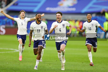 2024-07-07 - England celebrate winning on penalties during the UEFA Euro 2024, Quarter-finals football match between England and Switzerland on July 6, 2024 at Merkur Spiel-Arena in Düsseldorf, Germany - FOOTBALL - EURO 2024 - 1/4 - ENGLAND V SWITZERLAND - UEFA EUROPEAN - SOCCER