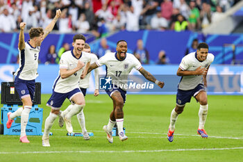 2024-07-07 - England celebrate winning on penalties during the UEFA Euro 2024, Quarter-finals football match between England and Switzerland on July 6, 2024 at Merkur Spiel-Arena in Düsseldorf, Germany - FOOTBALL - EURO 2024 - 1/4 - ENGLAND V SWITZERLAND - UEFA EUROPEAN - SOCCER