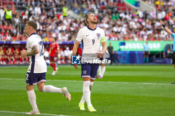 2024-07-07 - Harry Kane of England reacts during the UEFA Euro 2024, Quarter-finals football match between England and Switzerland on July 6, 2024 at Merkur Spiel-Arena in Düsseldorf, Germany - FOOTBALL - EURO 2024 - 1/4 - ENGLAND V SWITZERLAND - UEFA EUROPEAN - SOCCER